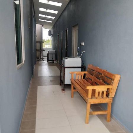 Yasmeen Studio Roomstay Kijal - Room 1 - For Two Person Islam Guest Only Kültér fotó